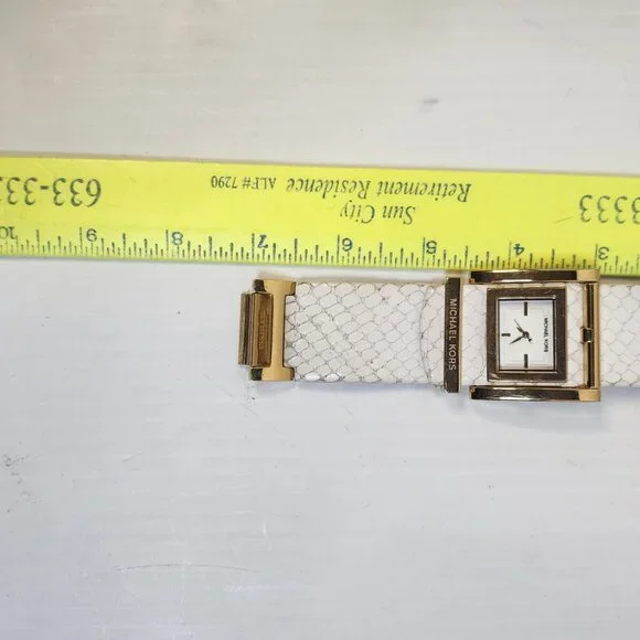 Michael Kors MK 2122 Women Designer Watch - Picture 8 of 8